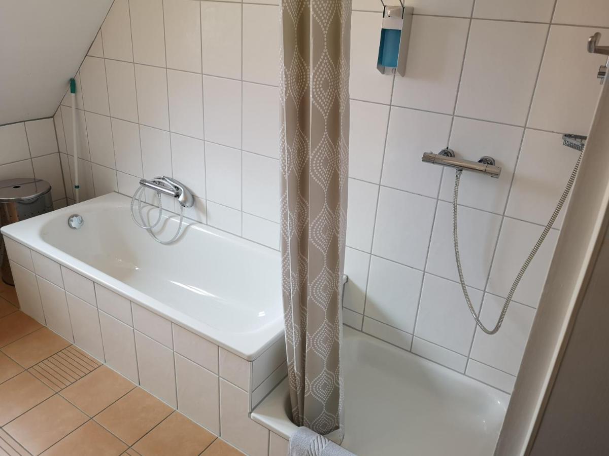 Tuniberg Restaurant Hotel Fribourg im Breisgau Extérieur photo