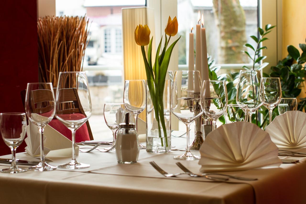 Tuniberg Restaurant Hotel Fribourg im Breisgau Extérieur photo